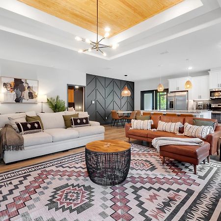 Villa New Take On Midtown Modern Tallahassee Esterno foto